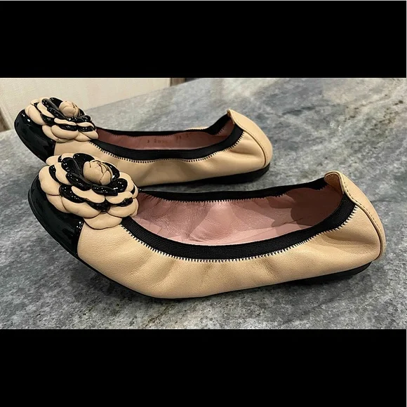 Pretty Ballerinas Shoes Pretty Ballerinas Classic Ballet Flats